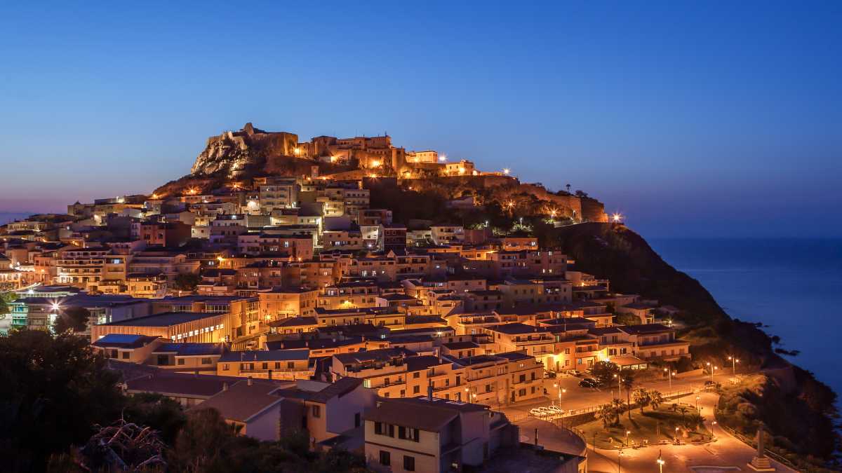 Cosa Vedere a Castelsardo: Un Viaggio nel Cuore della Sardegna