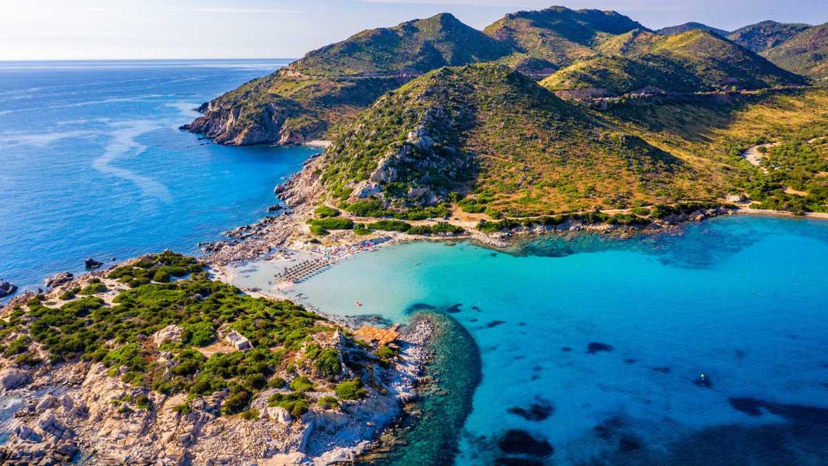 Cosa Vedere a Villasimius: La Perla della Sardegna