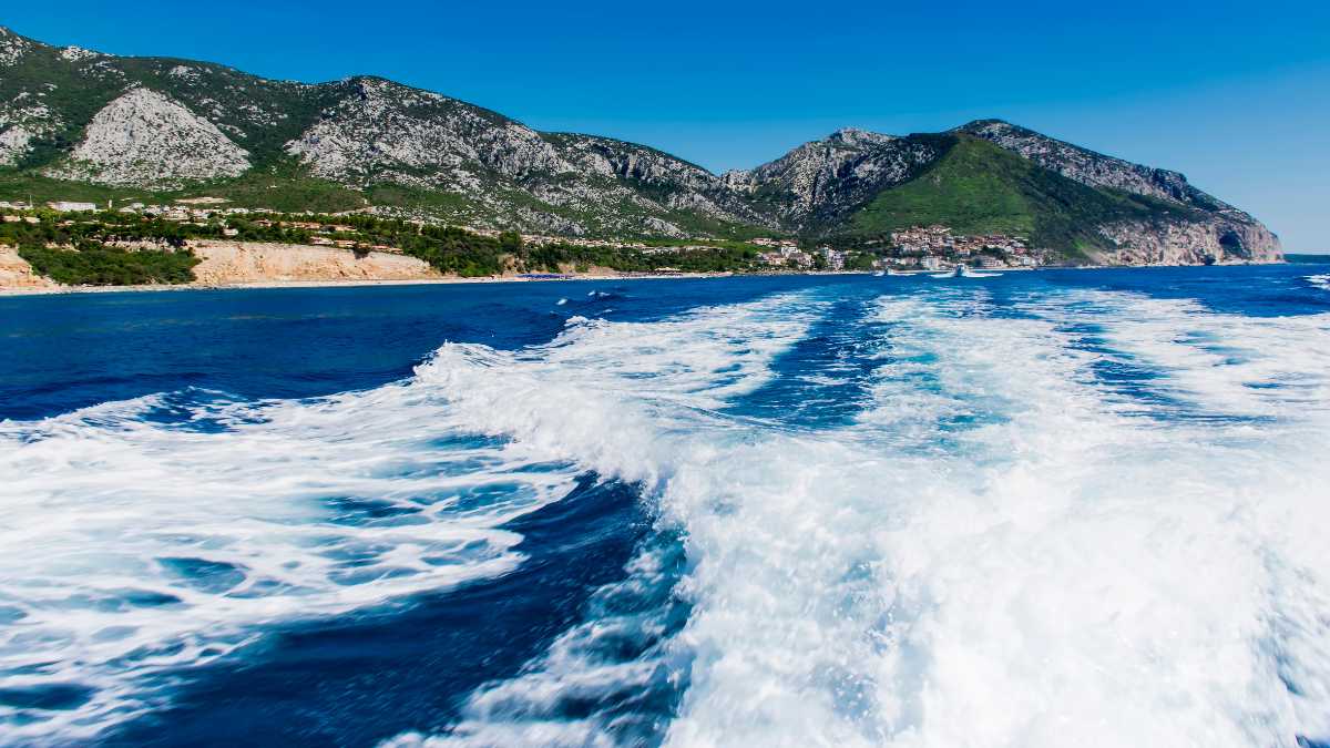 Feste ed Eventi a Cala Gonone: Un Viaggio tra Tradizioni e Cultura