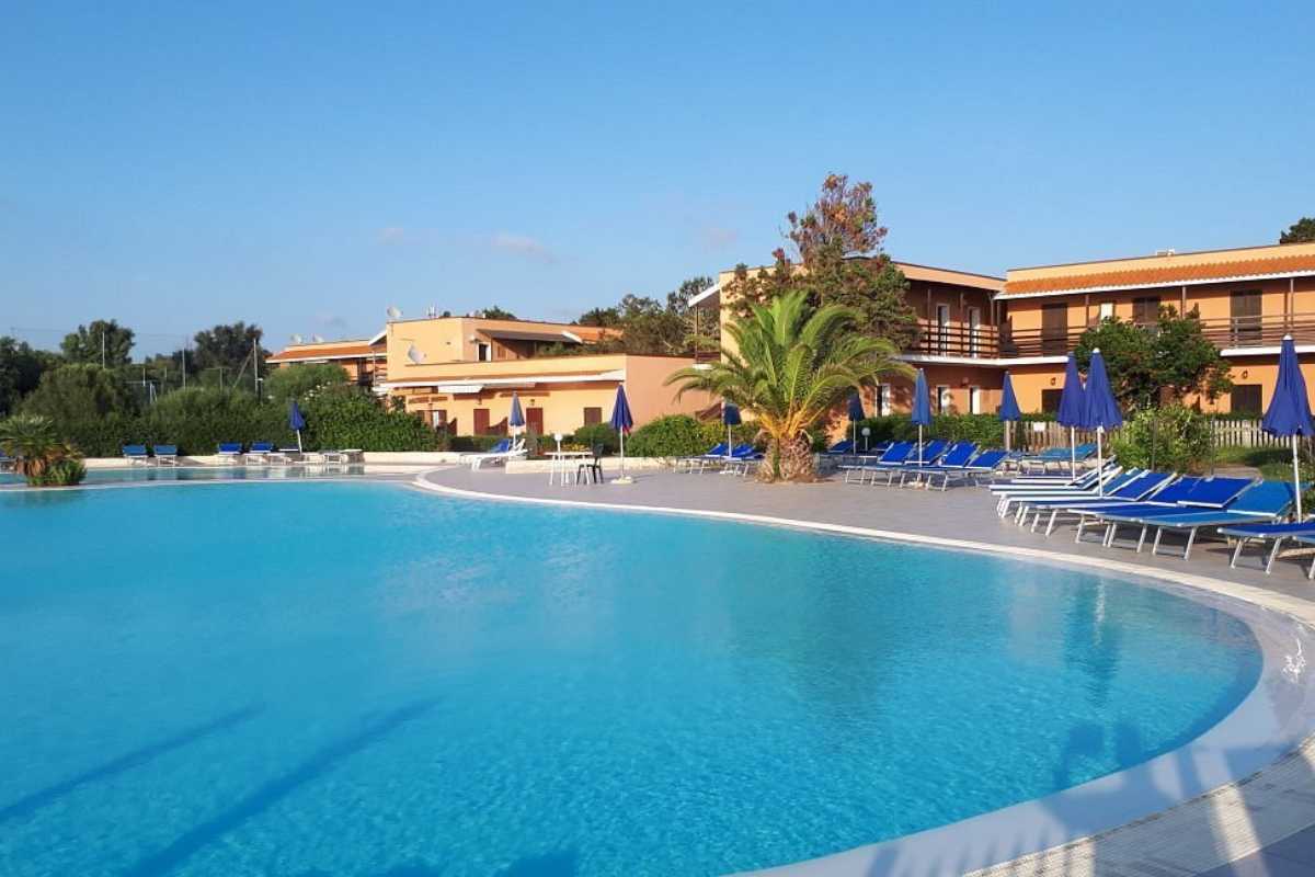 Vista panoramica di Stintino e della spiaggia de La Pelosa